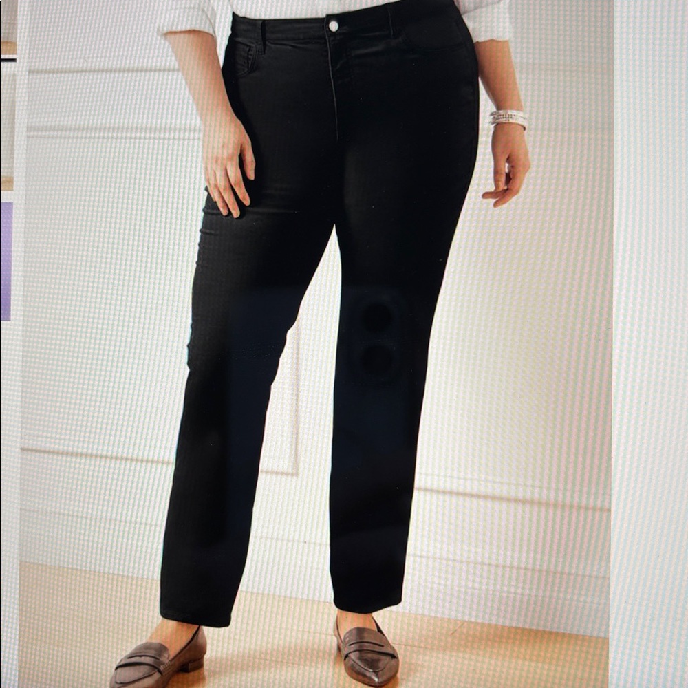 Talbots NWT Size 16P Black Velveteen Straight Leg Pant